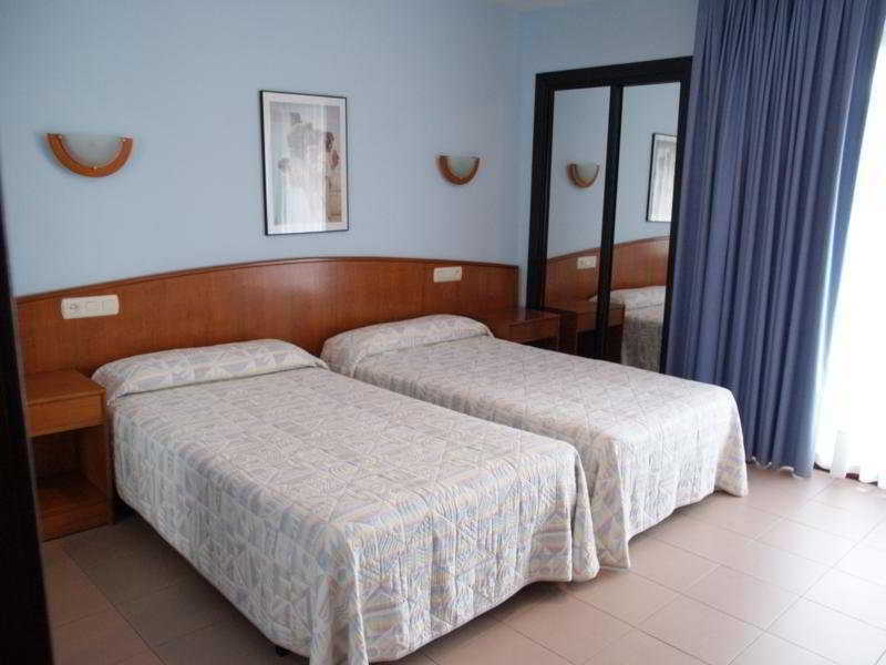 Marina Apartment Naveces